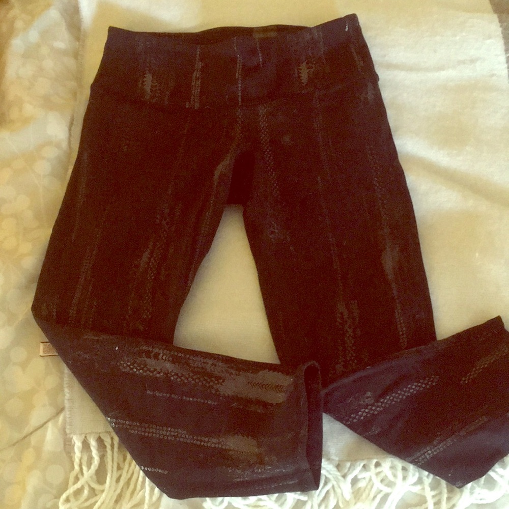 Athleta Crops